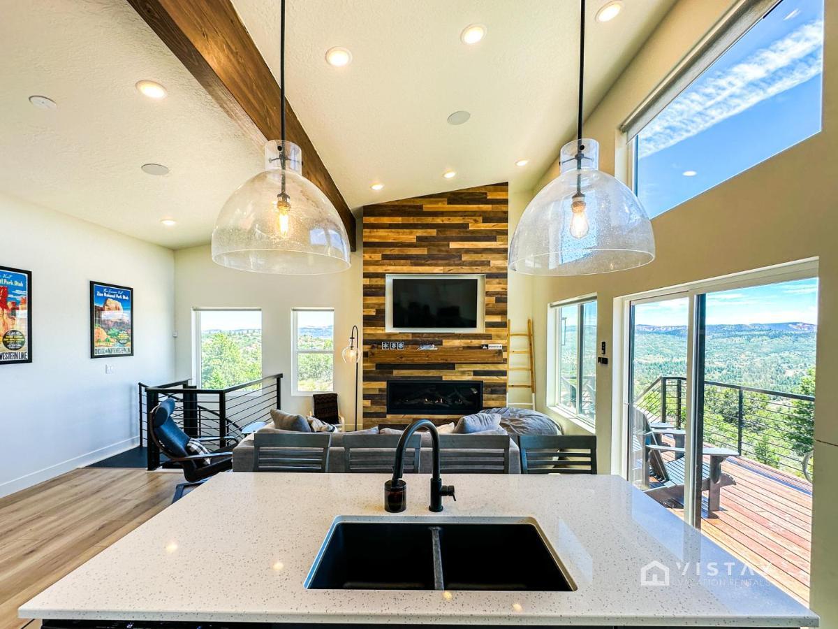 Bryce View Cabin - New Cabin With Amazing Views! Alton Eksteriør bilde